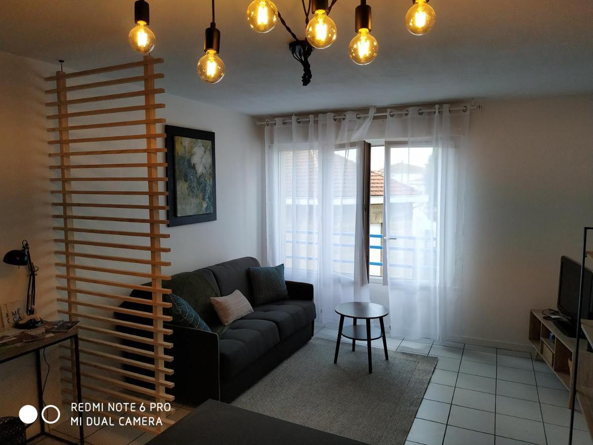 Apartment Talence, Cosy 27 M2, Bordeaux 10 Mn En Tram